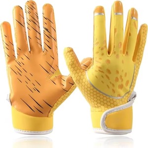 Guantes de Fútbol Americano Personalizados con Agarre Completo para las Manos, Antideslizantes, Cómodos, con Correa de Muñeca Ajustable y Cierre de Gancho y Bucle - Product Image 5