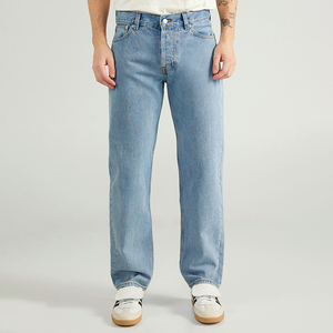 Jeans de Mezclilla Azul Claro para Hombre, Corte Holgado, 100% Algodón, Cintura Media, con 5 Bolsillos, Presillas para Cinturón y Parche con Logotipo - Product Image 1
