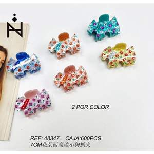 Pinza para el pelo con diseño de perro West Highland y flor, 7 cm, de plástico, estilo casual para mujer, alta calidad, en bolsa OPP - Product Image 3