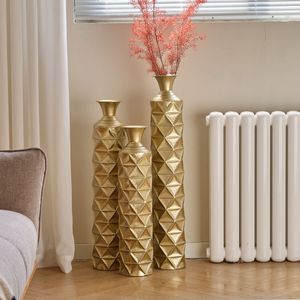 Set di 3 Vasi Decorativi in Metallo Effetto Invecchiato con Motivo Triangolare 3D, 85 cm e 75 cm, per Decorazione Casa - Product Image 1
