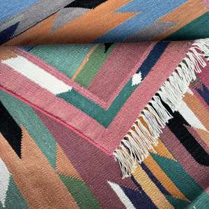 Tapis de sol confortables en coton Dhurrie pour une ambiance de chambre chaude Plancher de cuisine fonctionnel et maisons modernes 012 - Product Image 2