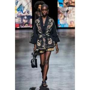 Kimono d'été pour femme en satin tie-dye bohème, col en V, coupe ample, respirant, taille naturelle, motif uni, haute qualité - Product Image 3