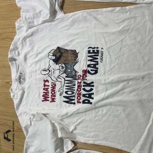 T-shirt Hallelujah avec logo et style personnalisés, confectionné en tissu de coton doux et respirant, léger, durable, confortable, avec des coutures solides. - Product Image 3