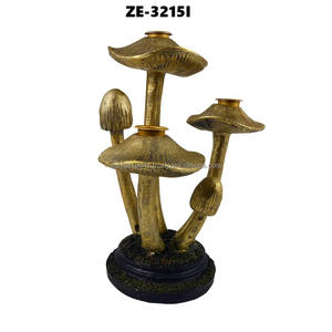 Élégants Porte-Bougies Métalliques Faits Main Écologiques de Designer, Bords Martelés Argentés, Style Moderne et Unique, pour Noël et Cérémonies Religieuses - Product Image 1