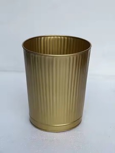 ถังขยะโลหะตกแต่งทำมือ 100% สำหรับห้องรับแขก ถังขยะเคลือบเงาคุณภาพดี ทนทาน - Product Image 6