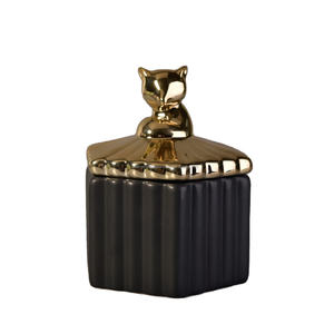 Elegante contenedor de almacenamiento disponible para cera perfumada en diseño esmaltado único con tapa dorada, perfecto para decoración del hogar y regalos - Product Image 1