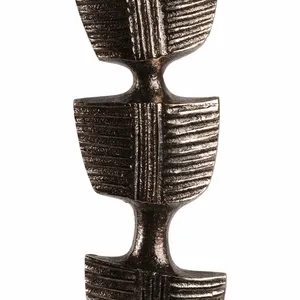 Porte-bougie en métal de luxe fait main avec motif ajouré design pour les activités religieuses et la décoration de la maison - Product Image 6