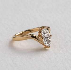 Anillo de compromiso delicado de moissanita con corte de pera de 1.0 quilates, oro macizo de 14K, anillo de promesa de boda elegante, regalos de aniversario para mujer - Product Image 3
