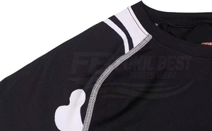 Camiseta de Compresión Deportiva Negra para Hombre con Logotipo Personalizado y Mangas con Estampado de Calavera, para Entrenamiento - Product Image 4