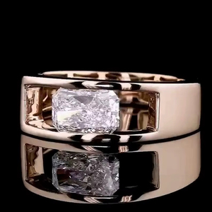 Anillo de lujo con diamante cultivado en laboratorio de corte radiante para unisex, oro macizo de 14k, anillo fino de una sola piedra, regalo de promesa para novias - Product Image 1