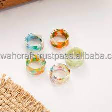 2025 nouveauté à la mode Transparent résine bague de fiançailles bande colorée à la mode accessoires Style classique bijoux - Product Image 5