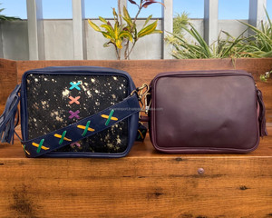 Bolso de hombro de mujer de cuero reciclado metálico con pelo de alta calidad, bolso cruzado de cuero colorido para mujer, bolsos de lujo a la moda - Product Image 5