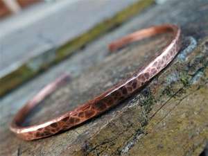 Nouveau Bracelet Manchette Torsadé Ajustable en Cuivre Pur pour Femme, Fait Main, Design de Créateur, Empilable – Vente Exceptionnelle en Gros - Product Image 5