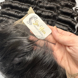 วิกผมลูกไม้ด้านหน้าเป็นลอนธรรมชาติพื้นผิวจากด้านหน้า13x4 HD แบบผูกปมเดียวต่อผมมนุษย์บริสุทธิ์100% - Product Image 3