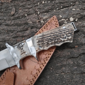 Cuchillo de Caza Premium de Hoja Fija con Mango de Asta de Ciervo, para Uso en Exteriores, con Borde Recto y Funda de Cuero, Regalo para Él, TARJ ENTERPRISES - Product Image 2