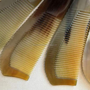 Peine de Cuerno de Color Natural para Todo Tipo de Cabello, Decoración Artesanal Exclusiva para el Hogar de Tayyab Handicraft de la India - Product Image 5