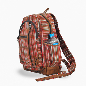 Mochila de Algodón Hecha a Mano con Forro de Poliéster y Cierre de Cremallera, Estilo Bohemio, Capacidad de 20-35L para Uso Diario - Product Image 1