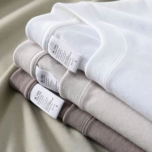 เสื้อยืดแขนสั้นผู้ชายคุณภาพสูง 230 กรัม ผ้าหนา สีขาว ทรงหลวม คอกลม สีพื้น ผ้าฝ้าย 100% เสื้อยืดฤดูร้อน - Product Image 4