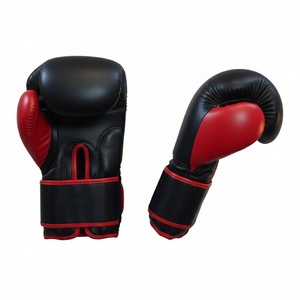 Gants de boxe professionnels en cuir en gros avec sangle de poignet lacée, noirs et rouges, anti-humidité, fabricant OEM - Product Image 5