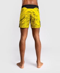 Pantalones Cortos Deportivos de MMA Personalizados al por Mayor, Fabricados por OEM, de Poliéster y Spandex Premium, 190-230 GSM, Tejido Transpirable de Secado Rápido - Product Image 5