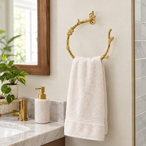 Porte-serviettes mural en laiton doré, design branche décorative, accent floral, style rustique naturel, pour salle de bain - Product Image 3