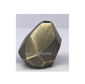 Vase à fleurs de table moderne de luxe, fait main, écologique, en métal, décoration d'anniversaire, couleur personnalisée - Product Image 1