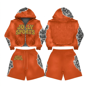 Conjunto de sudadera con capucha y pantalones cortos de felpa de algodón y poliéster premium para hombre, 320 GSM, con panel de camuflaje naranja y logotipo estampado en relieve. - Product Image 5
