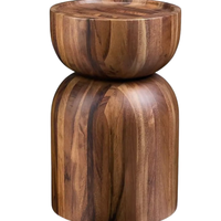 Tabouret en teck fait main Dam, design minimaliste contemporain avec finition naturelle écologique pour la décoration intérieure, les complexes hôteliers et les cafés