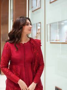 Ensemble Anarkali en soie Vichitra avec broderies et sequins, haut, bas et dupatta, entièrement cousu, prêt à porter - Product Image 2