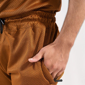 Conjunto Deportivo para Hombre, Color Marrón Sólido, Cuello Redondo, Manga Corta, Corte Regular, Transpirable, Algodón y Elastano, Ropa Casual para Primavera - Product Image 6