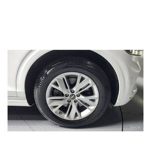 Genesis GV70 2.5T AWD Essence SUV 2024, Volant à Gauche, Boîte Automatique, Sièges en Cuir, Caméra Arrière, Émissions Euro V, 15 420 km - Product Image 5