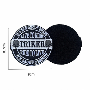 Patchs thermocollants personnalisés OEM en PVC, caoutchouc 3D, logo brodé, feutre non tissé, forme irrégulière pour vêtements - Product Image 3