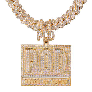 จี้ห้อยคอแบบสั่งทำสไตล์ CONCEPTION สำหรับงานปาร์ตี้ฮิปฮอป  ทำจากเงินแท้ 925 ชุบทอง 10K ประดับเพชรโมอิสซาไนต์ รูปตัวอักษร - Product Image 1