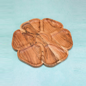 Plateau de service de luxe en bois en forme de fleur avec compartiments et bol central en métal blanc pour snacks, fruits secs et noix à la maison - Product Image 2