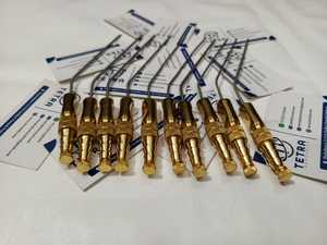 Tubo de succión Frazier recubierto de oro 7 10 12fr con control manual, instrumento ORL, punta de succión de precisión con control manual, OEM CE - Product Image 2