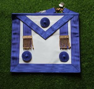 Ensemble de tablier de maître maçon de la Loge Bleue avec chaîne dorée ou argentée et ensemble de serpent - Product Image 1