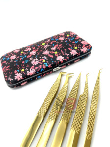 Juego de Pinzas para Pestañas Chapadas en Oro, Herramientas de Precisión con Estuche Floral, Kit de 5 Piezas para Aplicación de Extensiones de Pestañas - Product Image 3