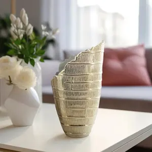 Jarrón Decorativo de Gran Escala para Producción a Medida, Proveedor de Jarrones Metálicos de Grado Comercial, Jarrón de Hierro para Flores - Product Image 1