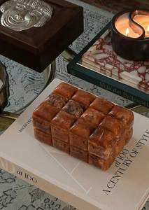 Elegant MDF Resin Jewelry Box Featuring Decorative Resin Artwork and Spacious Interior for Daily Jewelry Organization - Product Image 6