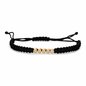 Bracelet en macramé noir en or 14 carats plaqué rhodium, diamants CVD cultivés en laboratoire classiques F VVS VS, design à cinq pierres, cordon tressé réglable - Product Image 1