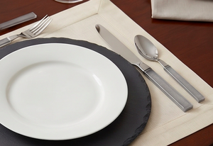 Juego de Cubiertos Minimalista de Acero Inoxidable de 5 Piezas, Cuchillo, Tenedor, Cuchara, Apto para Lavavajillas, Vajilla para Bodas, Diseño Moderno - Product Image 2