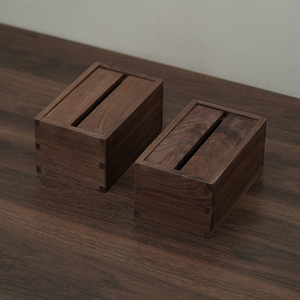 Caja de pañuelos clásica multiusos de madera maciza de nogal Orion Handicraft, soporte de lujo para pañuelos con sistema de mortaja y tenón para hotel y sala de estar - Product Image 1