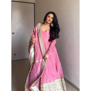 Conjuntos de Trajes de Diseñador para Mujer, Elegante Vestido de Fiesta con Hermoso Dupatta - Product Image 1