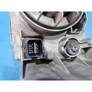 ชุดไฟหน้า H-1 ปี 2002 ด้านขวา ของแท้ รหัส 921024A500 - Product Image 4