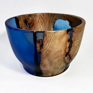 <b>Epoxy</b> resin wood decorative bowl handmade fruit bowl modern home decor glossy finish <b>table</b> centerpiece - Product Image 1