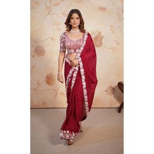 ผ้าส่าหรีสำหรับงานปักลายแนวสีดำพร้อมเสื้อเย็บสีแดงเข้มล่าสุด - Product Image 1