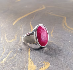 Anillo de Rubí Natural con Corte Ovalado (8.5 Gramos) en Plata de Ley 925 con Piedra Preciosa Natural, Joyería para Uso Diario - Product Image 3