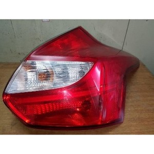 ไฟท้ายมือสองที่ใช้แล้ว ด้านขวา - Product Image 1