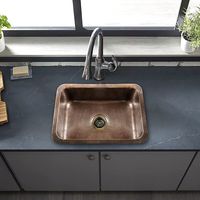 Évier de salle de bain en cuivre pur, finition martelée antique, taille personnalisée, évier de cuisine rustique en cuivre, double bac, fait main