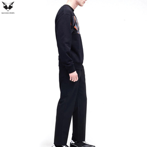 Ropa Urbana de Excelente Calidad para Hombre en Diferentes Colores Sólidos con Logotipo Personalizado, Conjuntos Deportivos Casuales para Hombre - Product Image 4